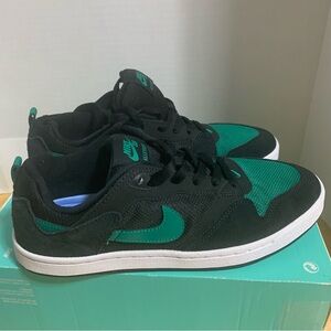 NIKE SB ALLEYOOP‎ BLACK-MYSTIC GREEN-BLACK-WHITE SZ 8.5 [CJ0882-007]